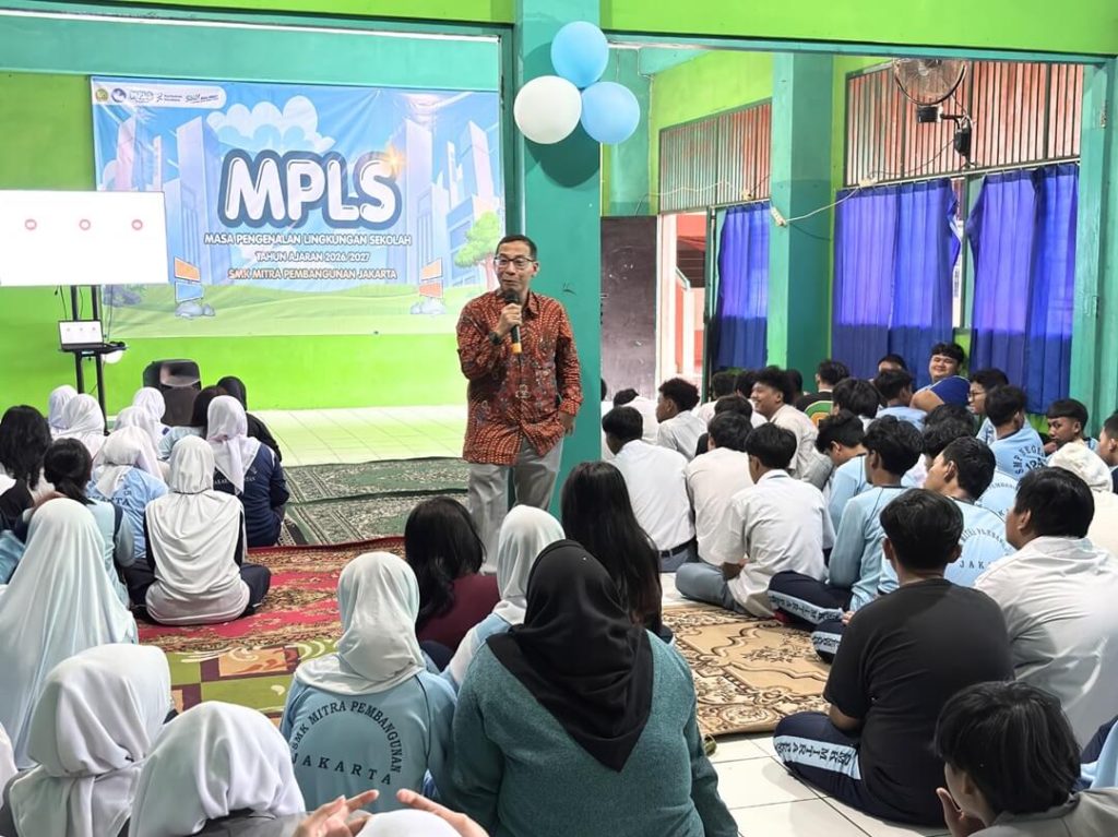 Pengabdian kepada Masyarakat Universitas Adhyaksa Perkuat Literasi Hukum dan Digital di Kalangan Pelajar